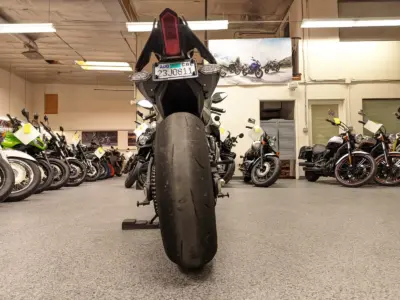 2016 Yamaha R1