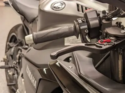 2016 Yamaha R1