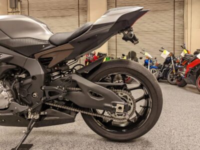 2016 Yamaha R1