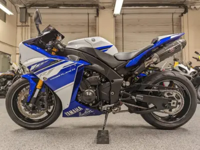 2014 Yamaha R1