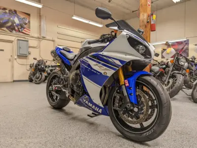 2014 Yamaha R1