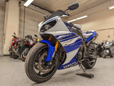 2014 Yamaha R1