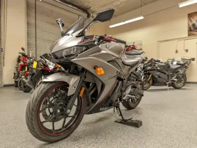 2016 Yamaha R3