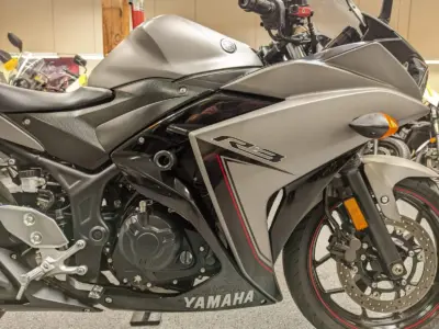 2016 Yamaha R3