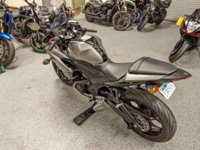 2016 Yamaha R3
