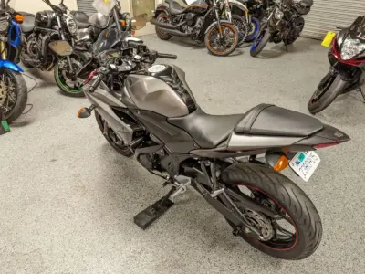 2016 Yamaha R3