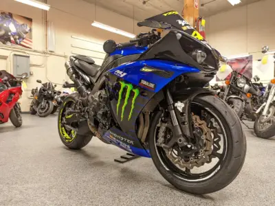 2012 Yamaha R1