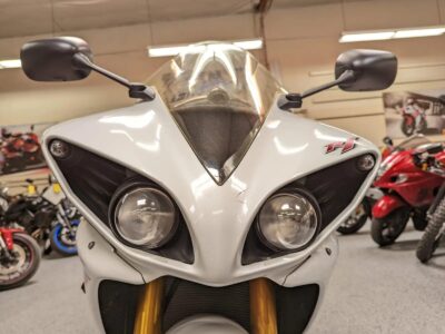 2009 Yamaha R1 Crossplane
