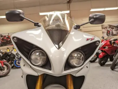 2009 Yamaha R1 Crossplane