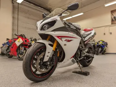 2009 Yamaha R1 Crossplane