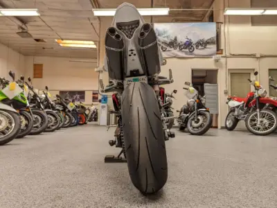 2009 Yamaha R1 Crossplane
