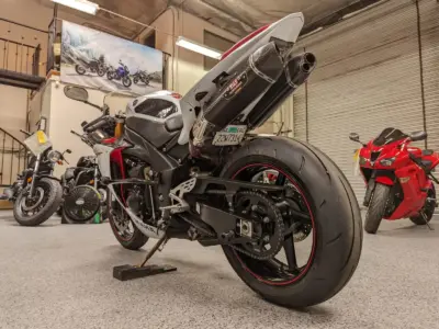 2009 Yamaha R1 Crossplane