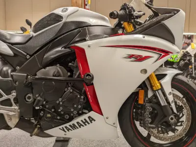 2009 Yamaha R1 Crossplane