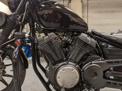 2014 Yamaha Bolt RAVEN