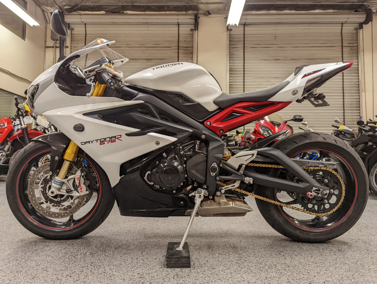 2017 Triumph Daytona 675R - 11000 Miles | AK Motors