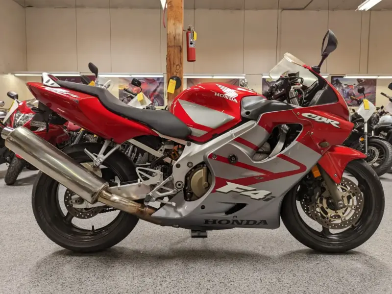 2005 Honda CBR F4i