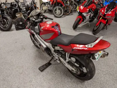 2005 Honda CBR F4i