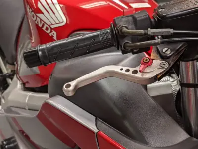 2005 Honda CBR F4i