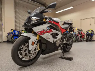 2019 BMW S1000RR Premium Edition + HP4 Forged Wheels