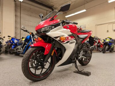 2015 Yamaha R3