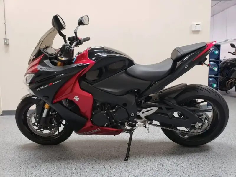 2016 Suzuki GSXS1000F ABS