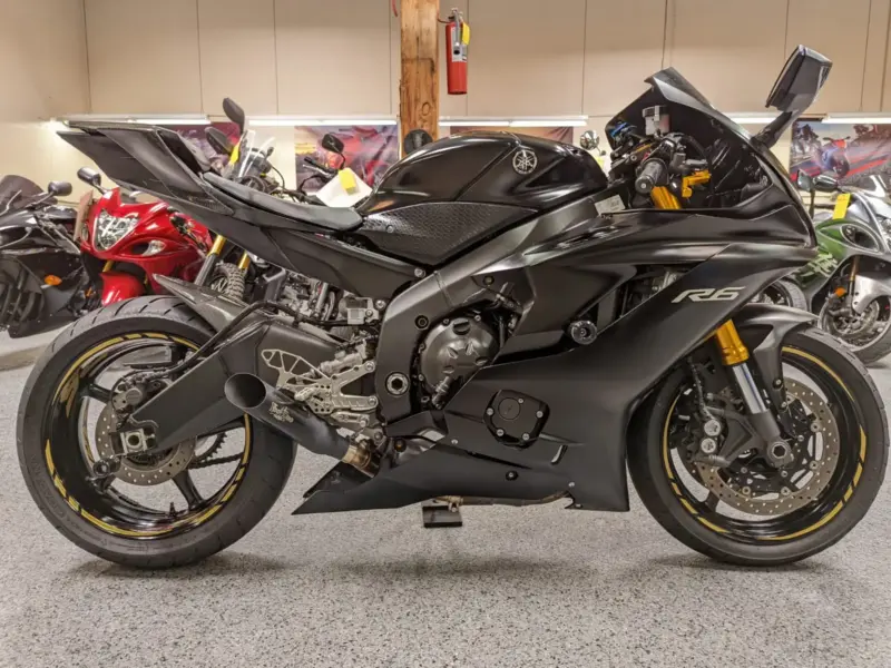 2017 Yamaha R6