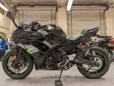 2019 Kawasaki Ninja 650 KRT EDITION