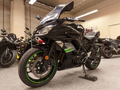 2019 Kawasaki Ninja 650 KRT EDITION