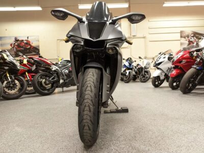 2016 Yamaha R1
