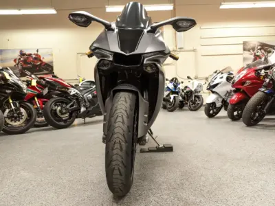 2016 Yamaha R1