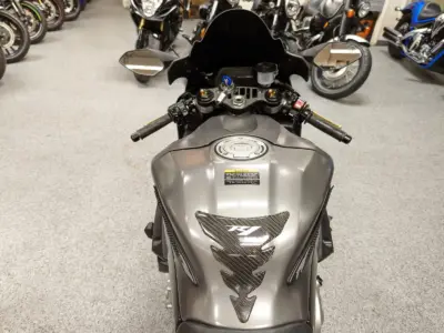 2016 Yamaha R1