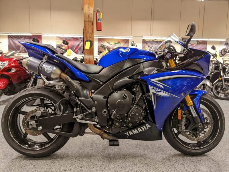 2009 Yamaha R1 Crossplane