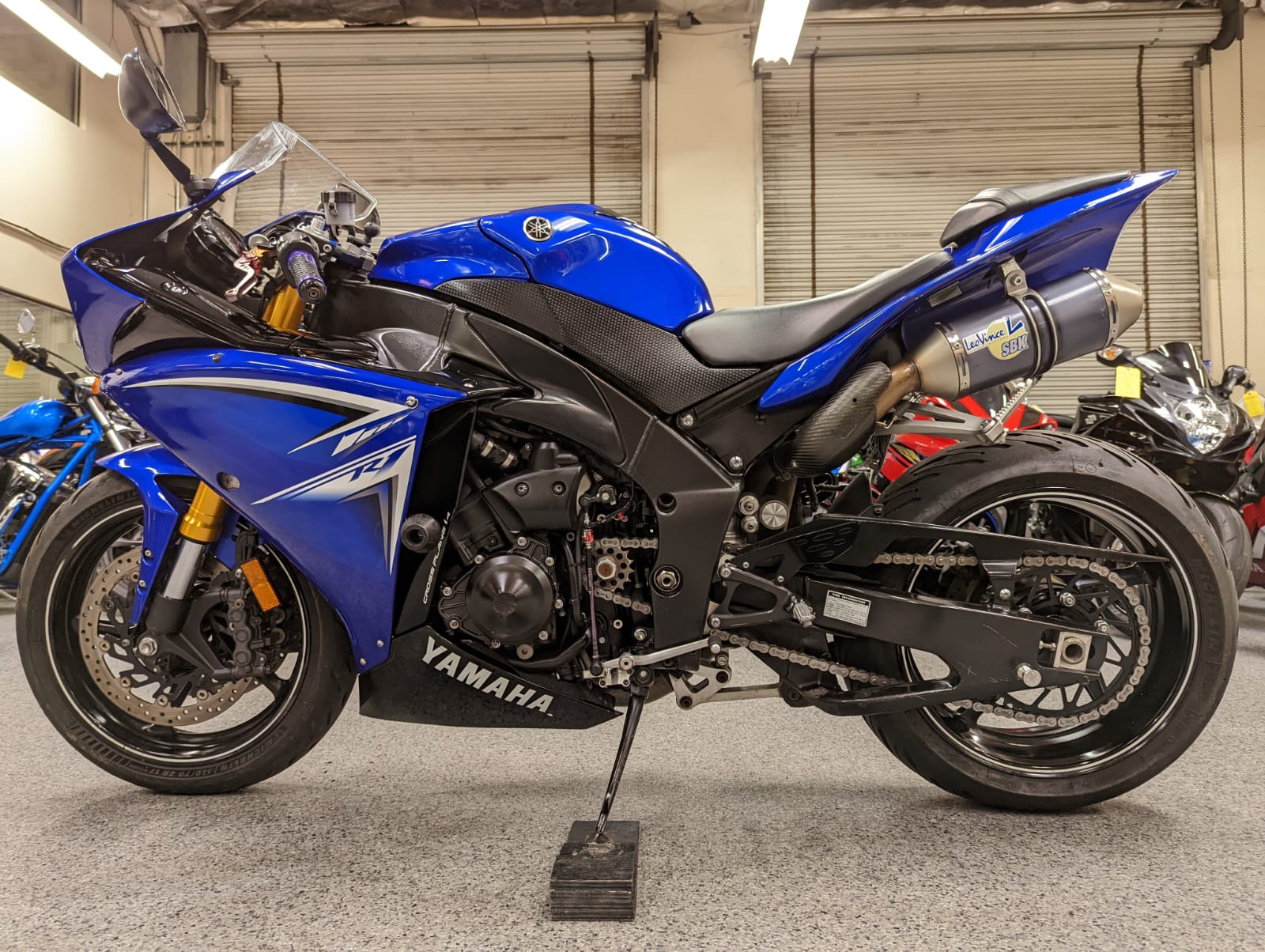 2009 Yamaha R1 Crossplane - 24000 Miles | AK Motors