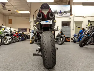 2011 Yamaha R1 Raven