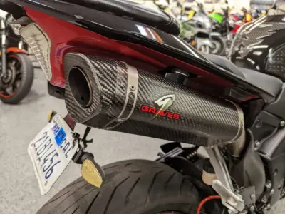 2011 Yamaha R1 Raven