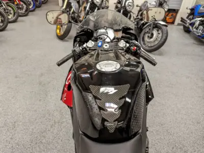 2011 Yamaha R1 Raven