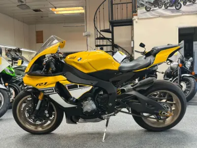 2016 Yamaha R1 60TH ANNIVERSARY EDITION