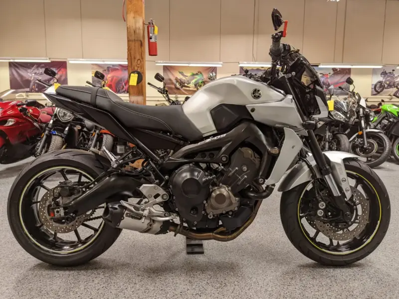 2017 Yamaha FZ09 FZ-09 ABS