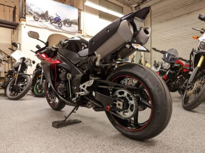 2009 Yamaha R1 Raven