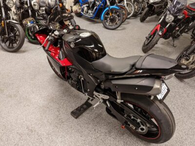 2009 Yamaha R1 Raven