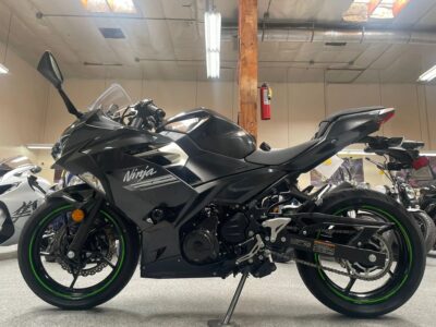 2022 Kawasaki Ninja 400