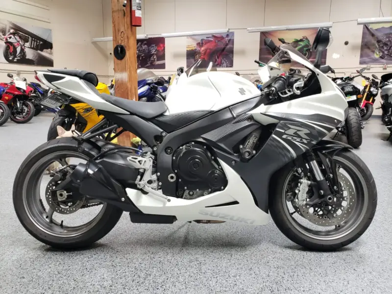2011 Suzuki GSXR 600