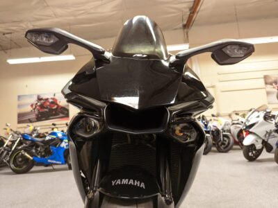 2015 Yamaha R1 RAVEN