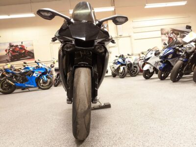 2015 Yamaha R1 RAVEN