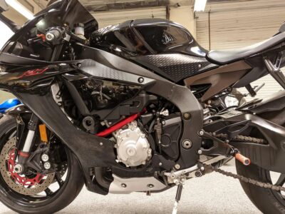 2015 Yamaha R1 RAVEN