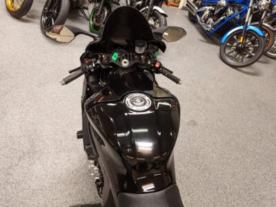 2015 Yamaha R1 RAVEN