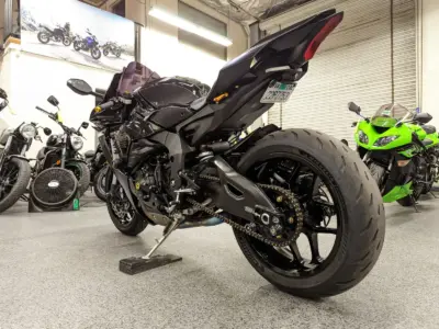 2020 Yamaha R1