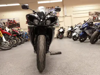 2009 Yamaha R1 Crossplane