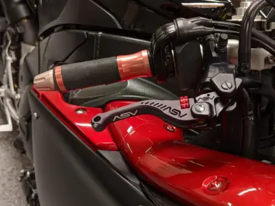 2009 Yamaha R1 Crossplane