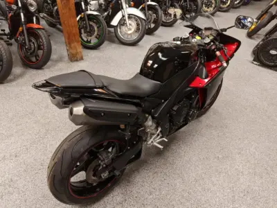 2009 Yamaha R1 Crossplane